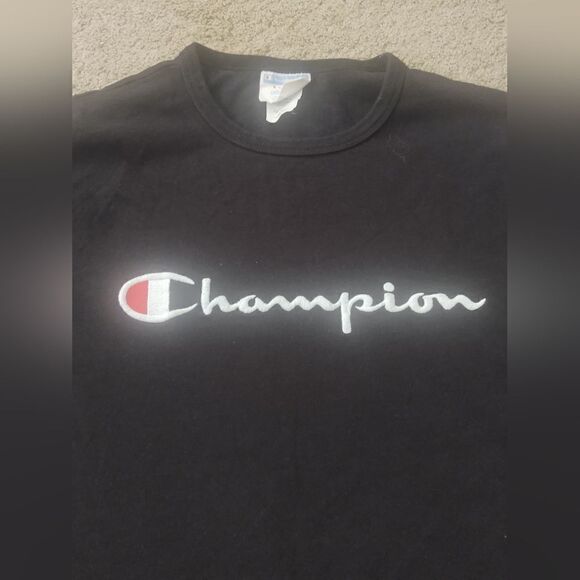 Champion Embroidered Script Black SS T-shirt Men's Size XL PRE-OWNED - Picture 2 of 5